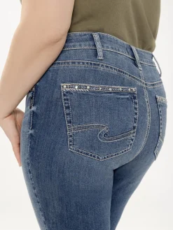 Avery High Rise Bootcut Jeans Plus Size