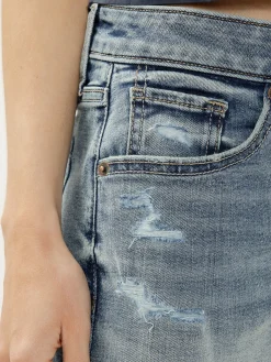 Boyfriend Mid Rise Shorts