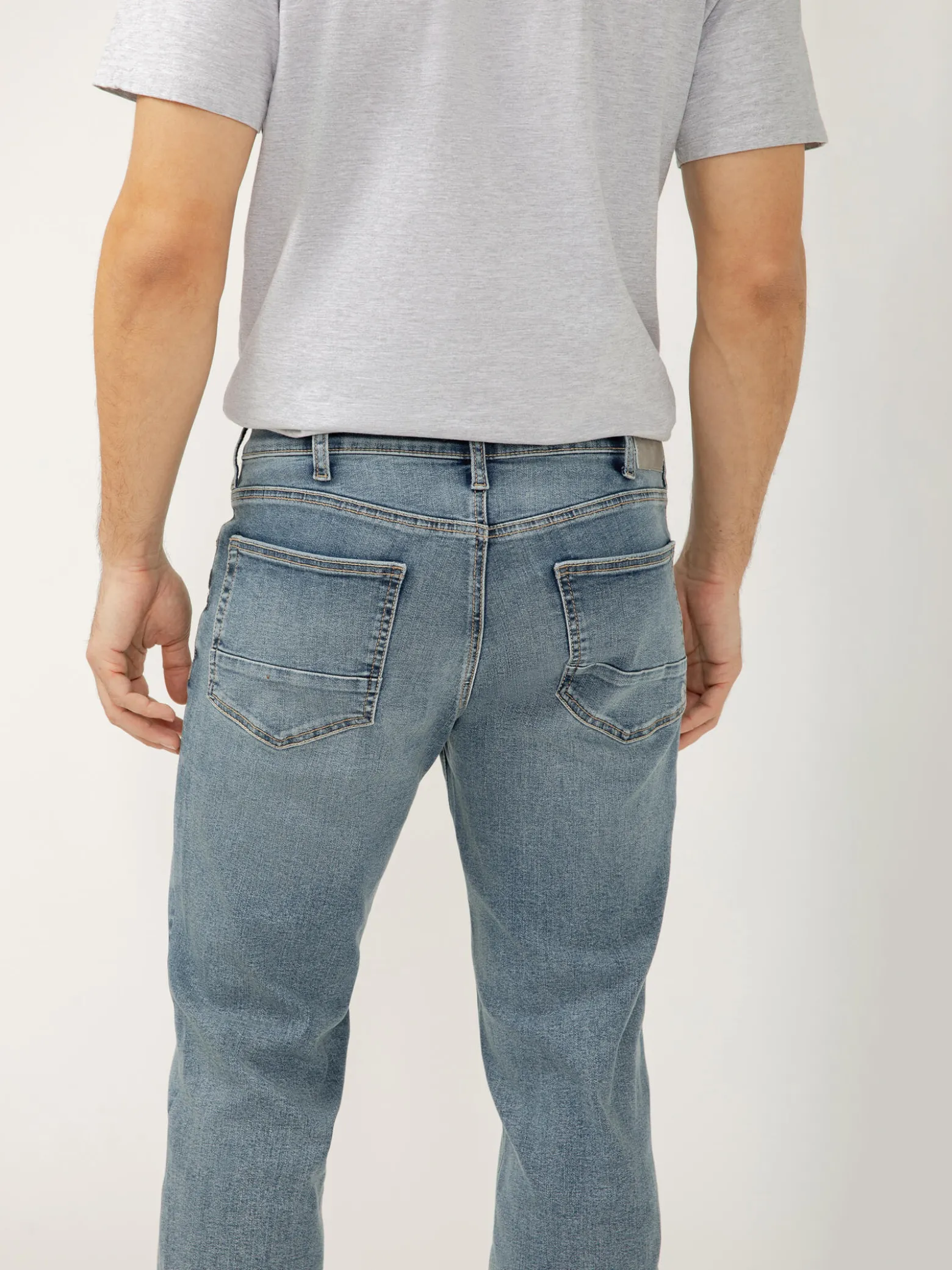 Eddie Relaxed Fit Slim Straight Leg Jeans