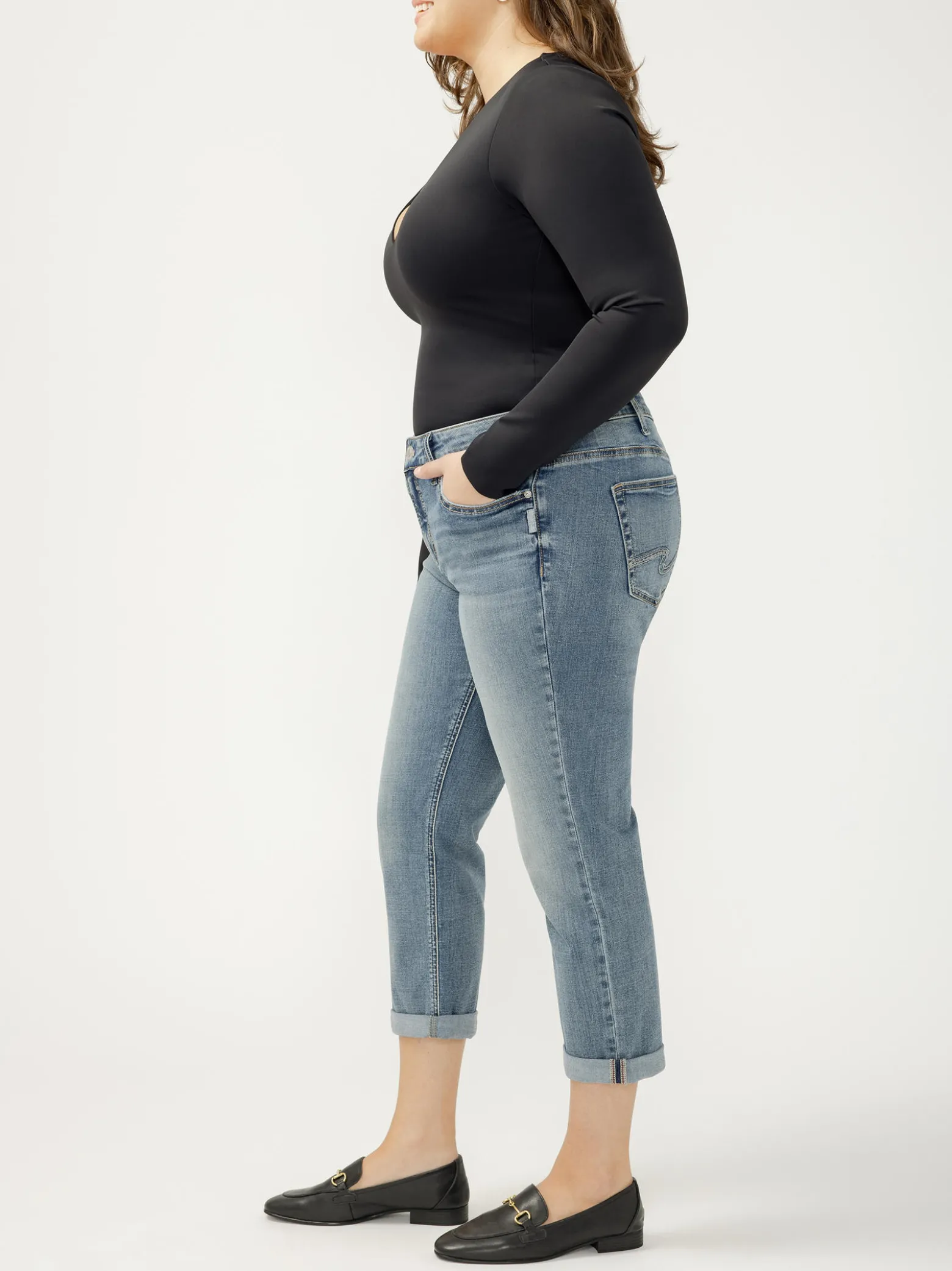 Elyse Mid Rise Luxe Stretch Capri