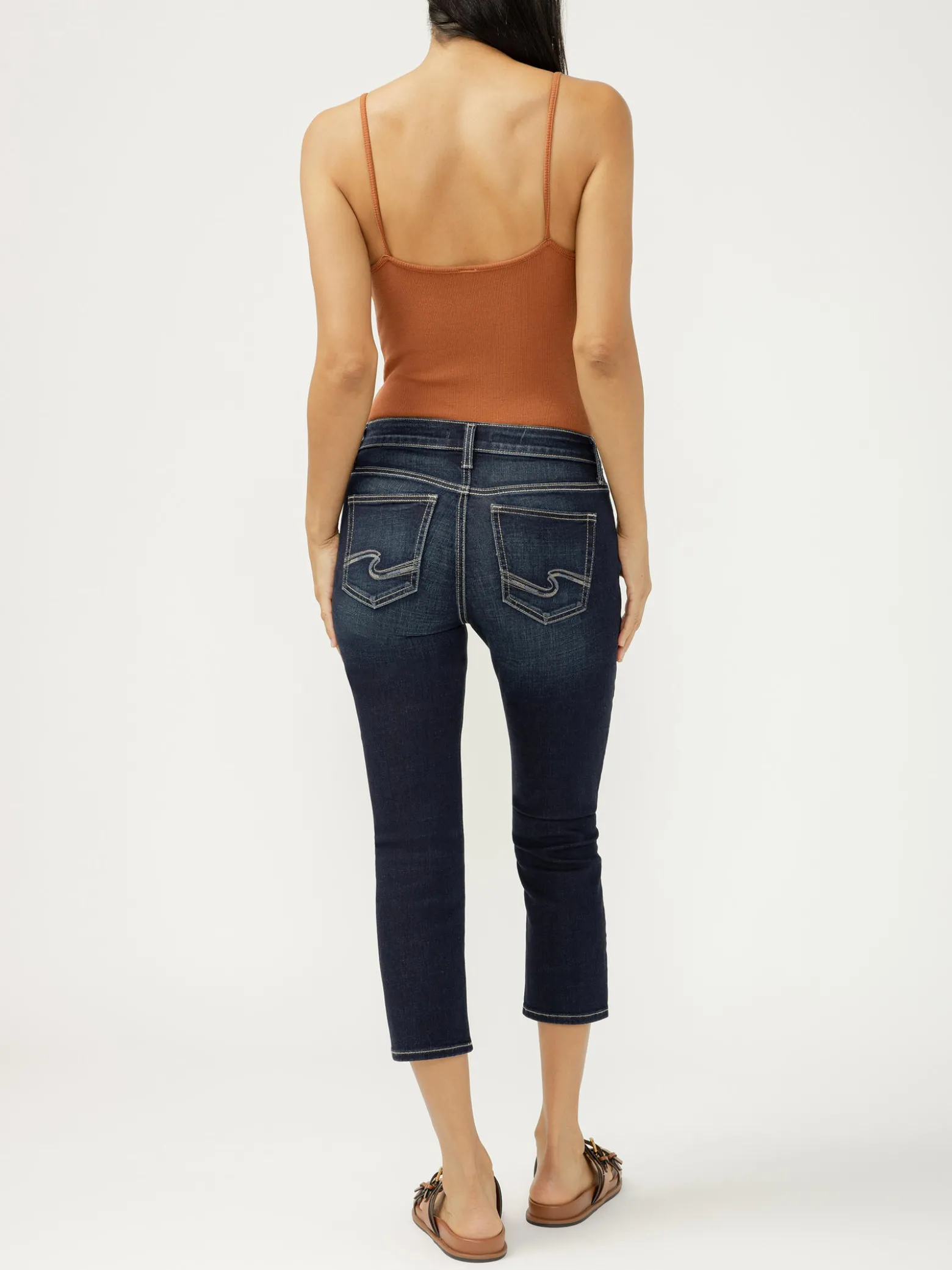 Elyse Mid Rise Luxe Stretch Capri