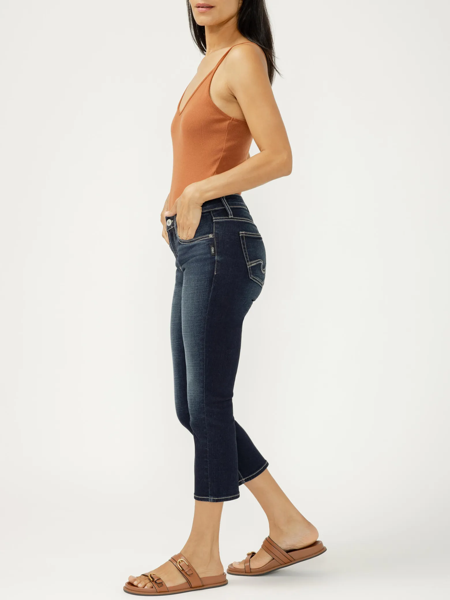 Elyse Mid Rise Luxe Stretch Capri