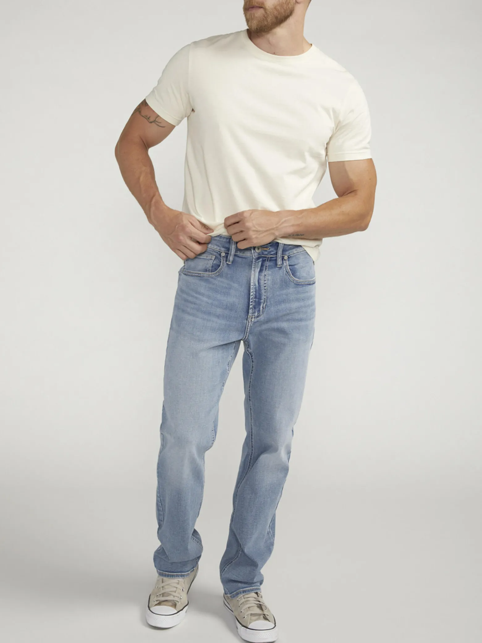 Grayson Classic Fit Straight Leg Jeans