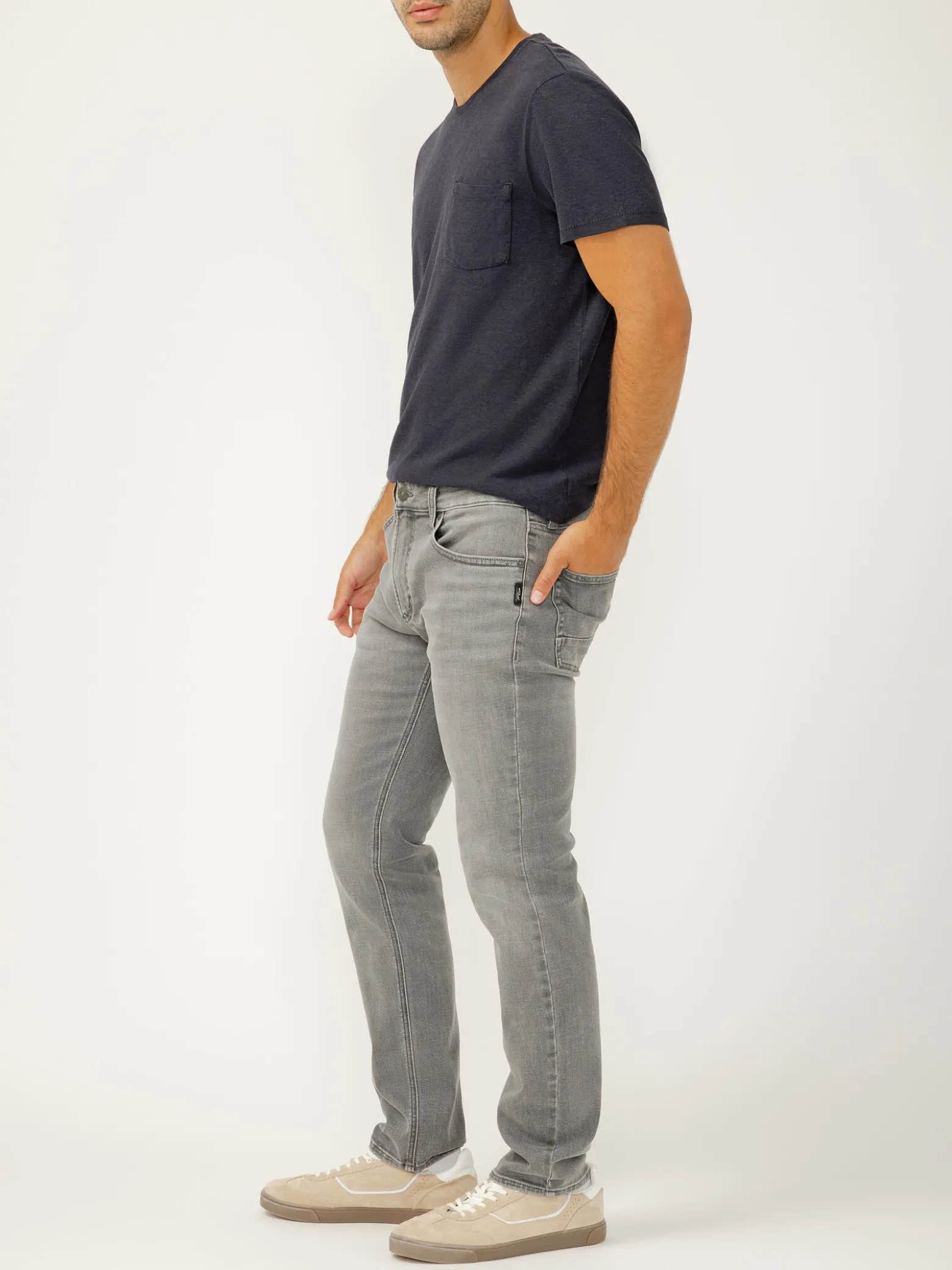 Konrad Slim Fit Slim Leg Jeans