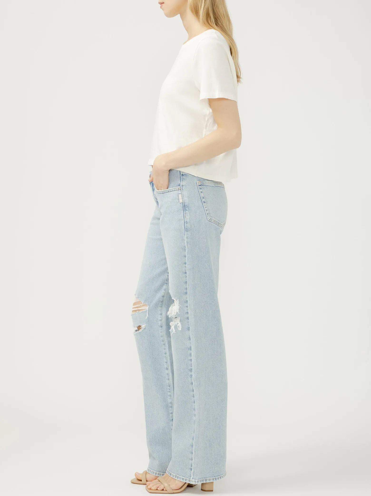 Loose & Low Low Rise Straight Leg Jeans