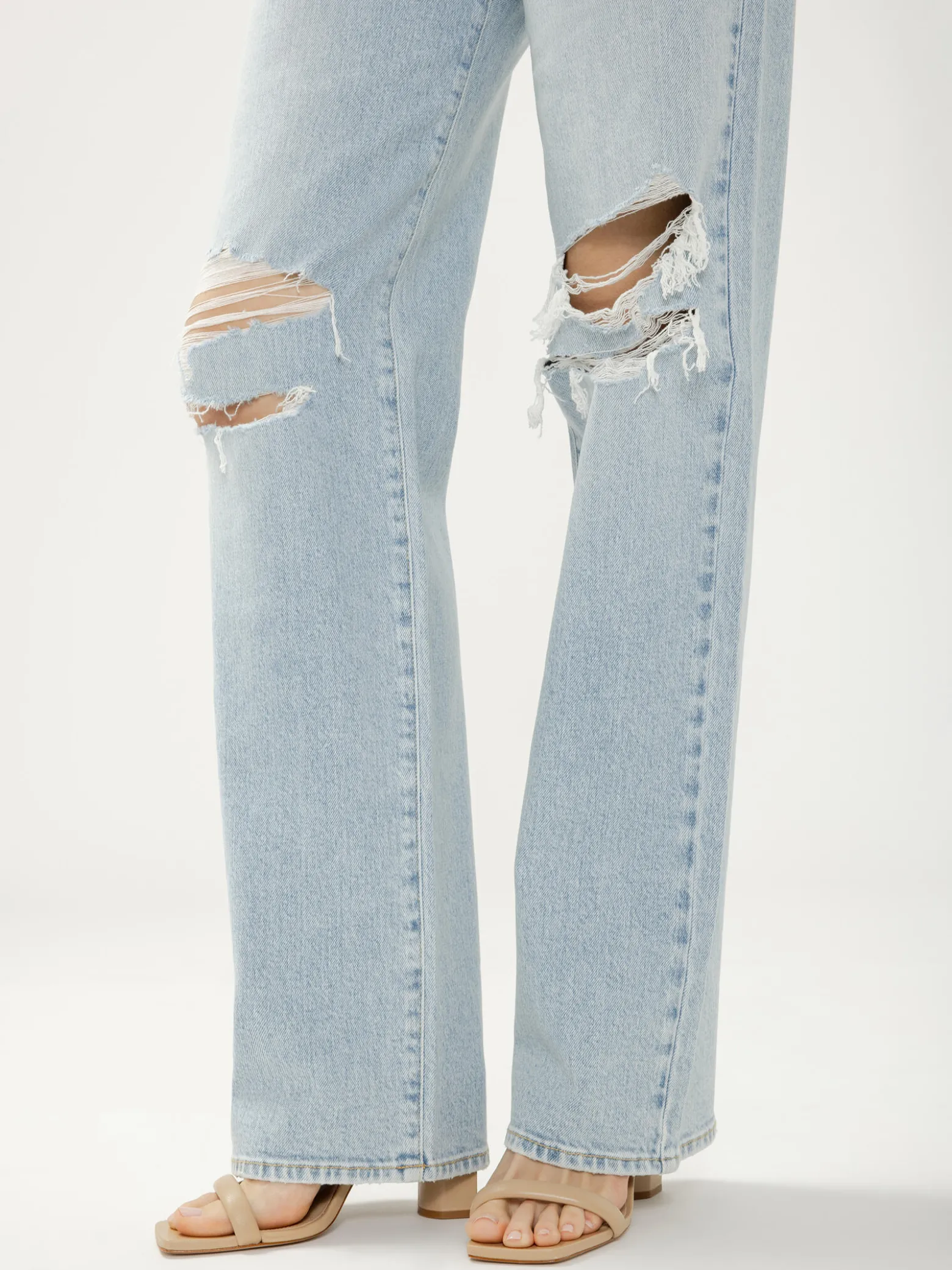 Loose & Low Low Rise Straight Leg Jeans