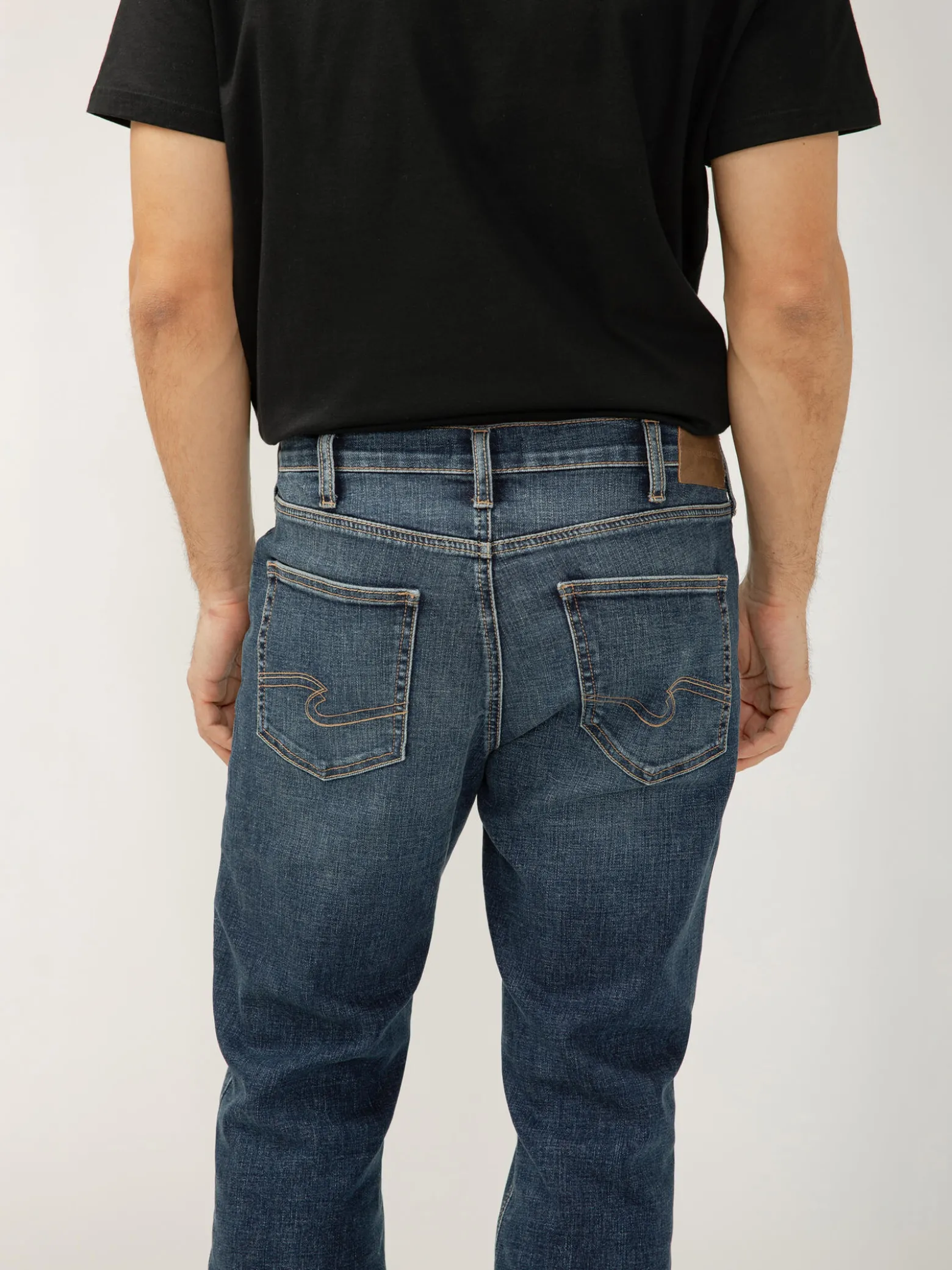 Machray Classic Fit Slim Straight Leg Luxe Heritage Jeans