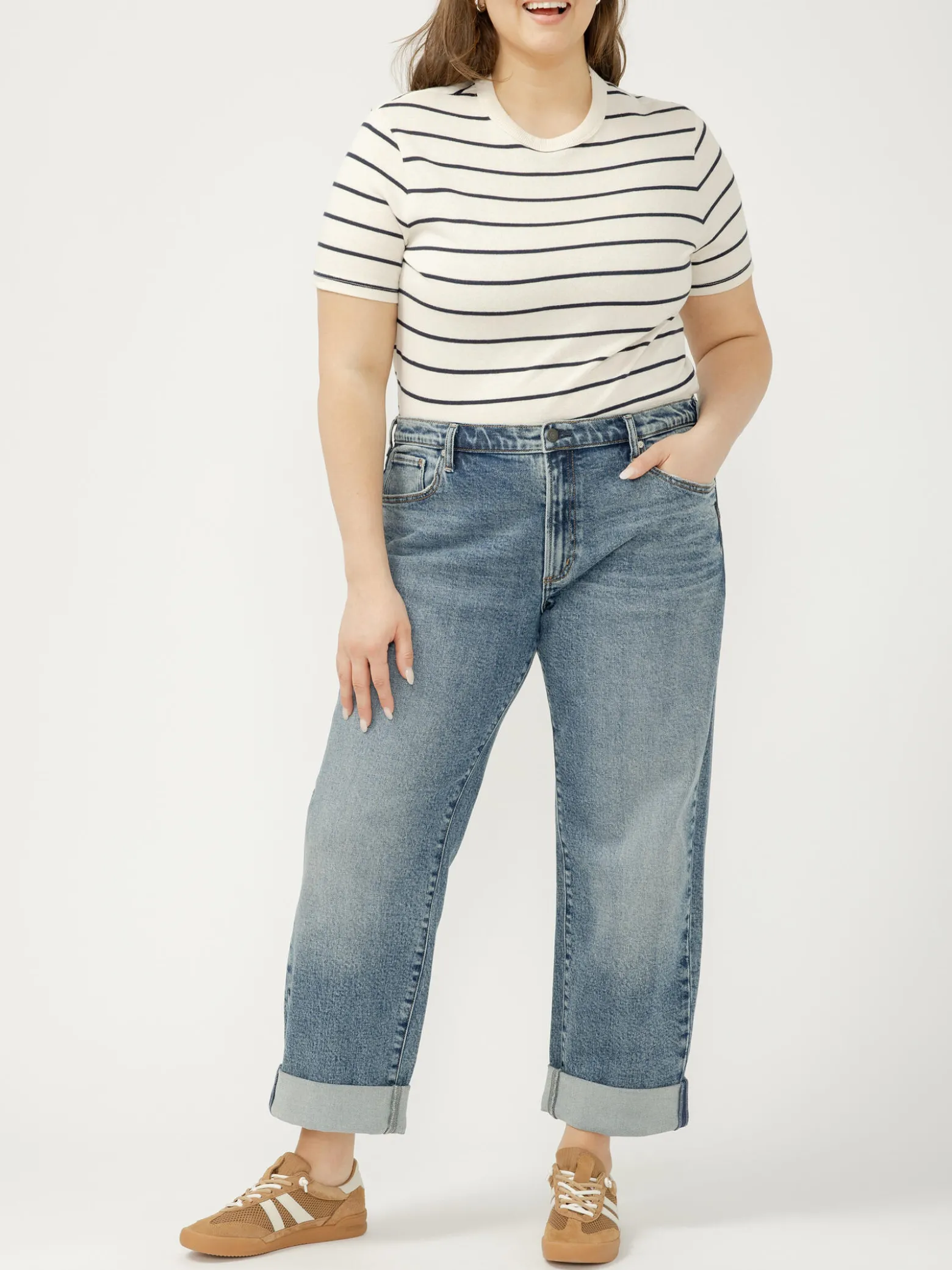 Relaxed Mid Rise Straight Leg Ankle Jeans Plus Size