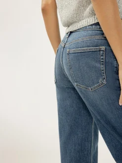 90s Mid Rise Baggy Bootcut Jeans