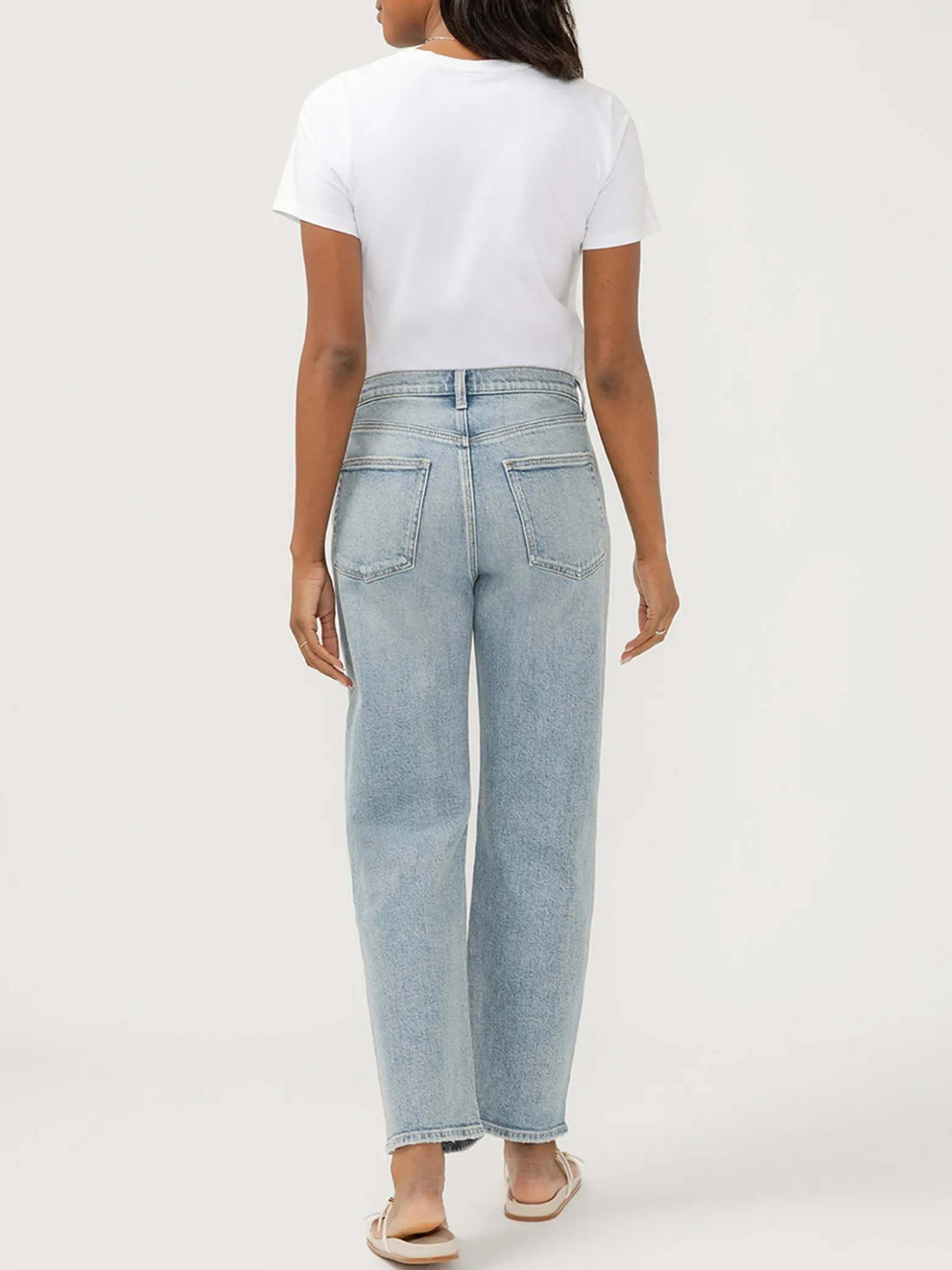 90s Relaxed Mid Rise Straight Leg Ankle Jeans