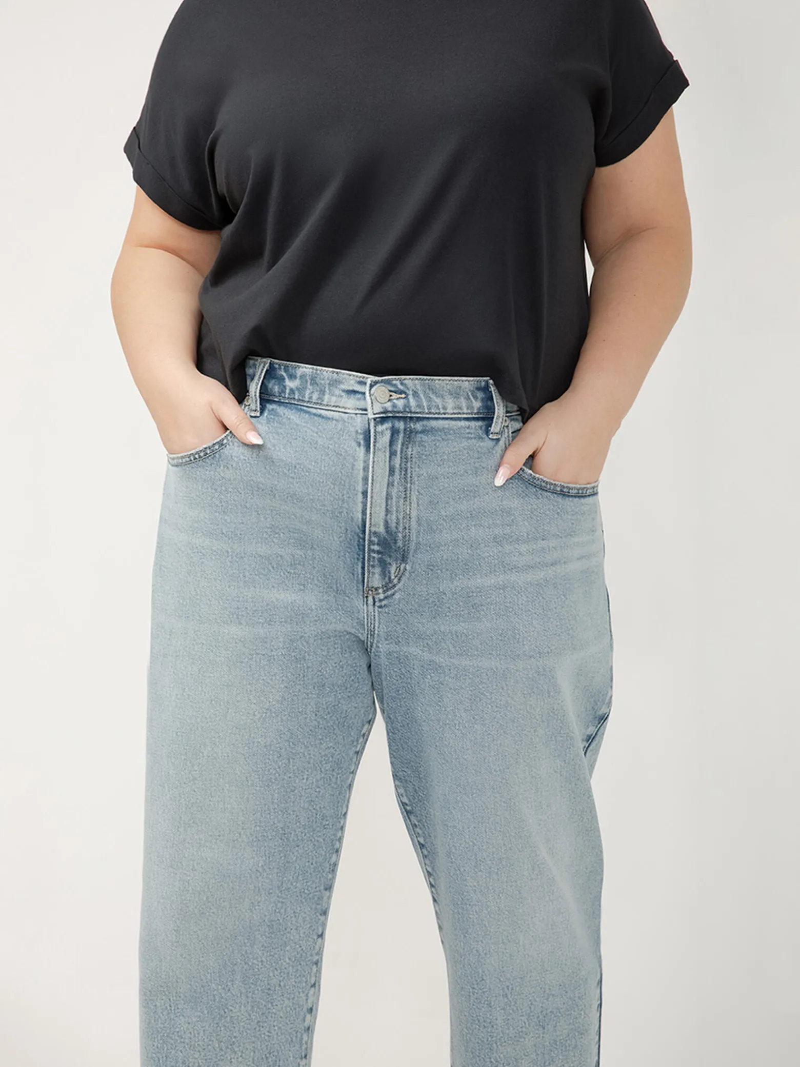 90s Relaxed Mid Rise Straight Leg Ankle Jeans Plus Size