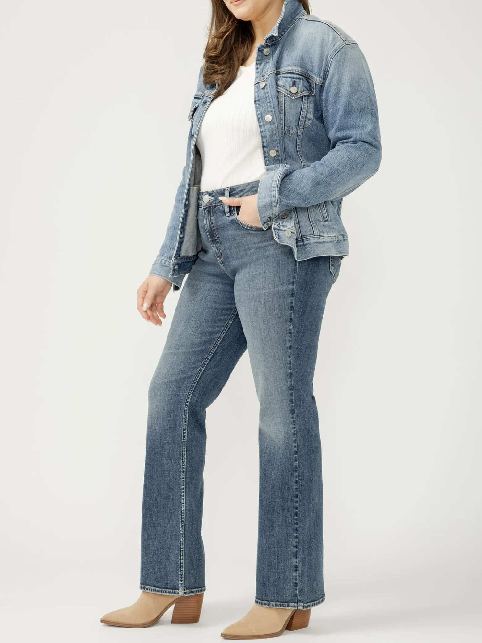 Suki Mid Rise Bootcut Jeans Plus Size