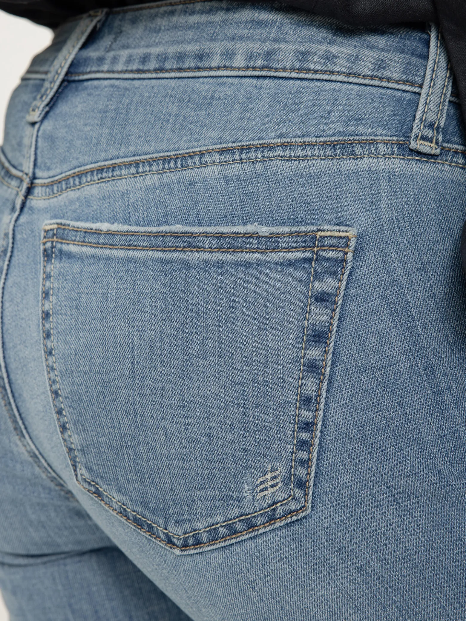 Suki Mid Rise Bootcut Luxe Stretch Jeans