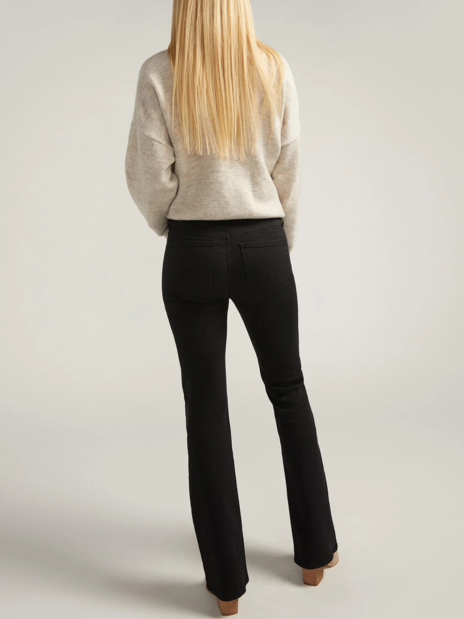 Suki Mid Rise Bootcut Luxe Stretch Jeans