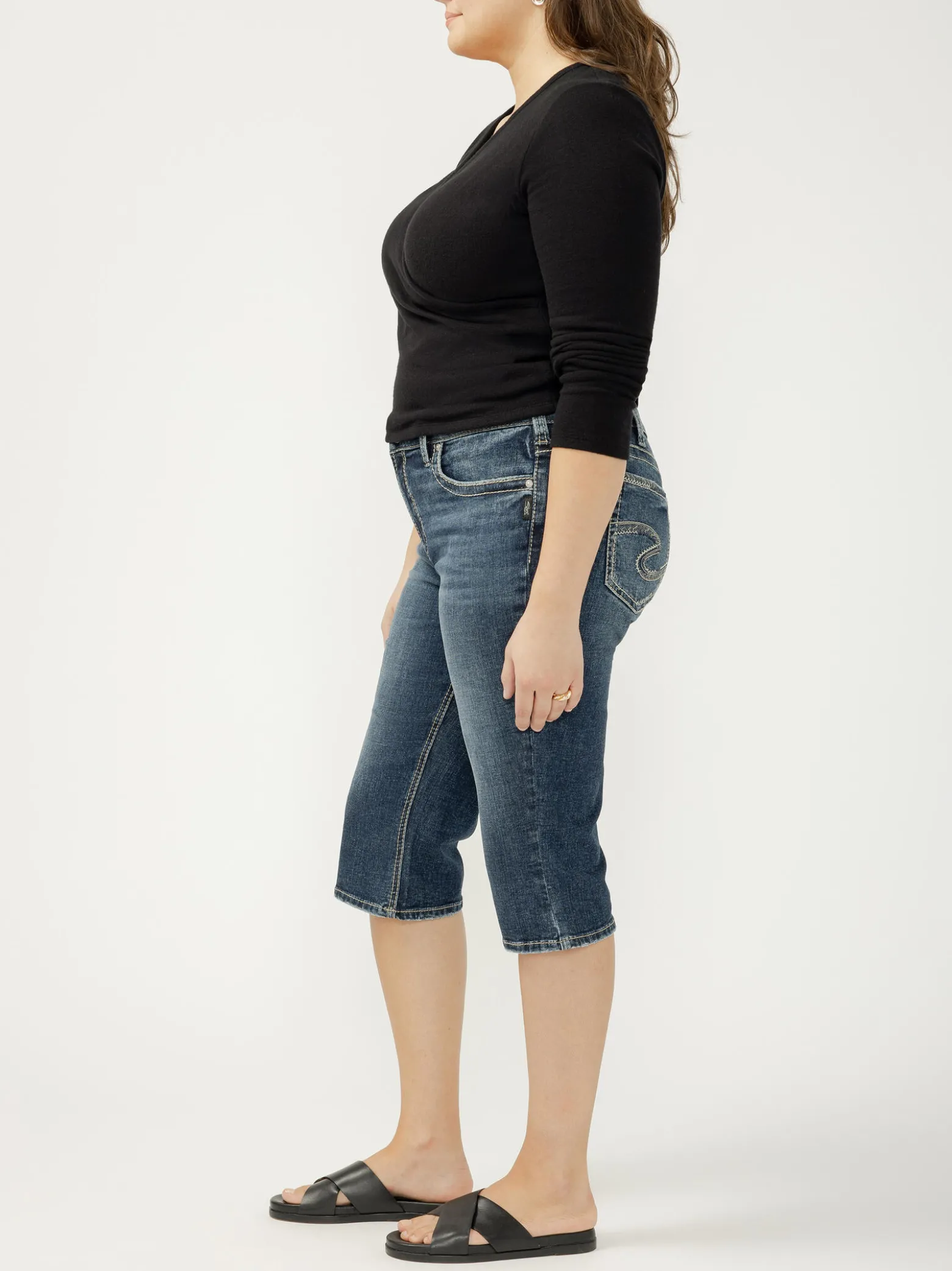 Suki Mid Rise Capri Plus Size