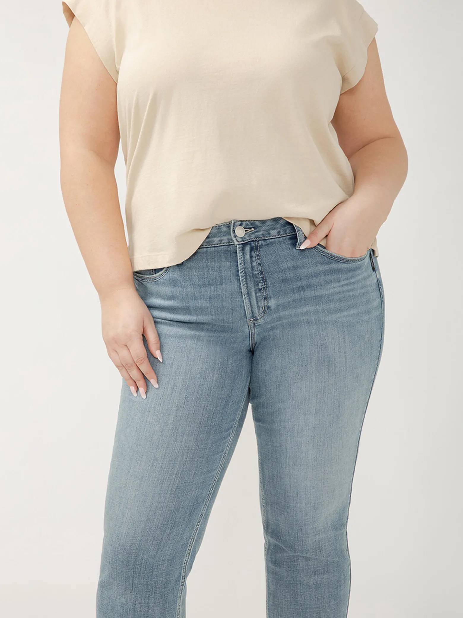 Suki Mid Rise Cropped Straight Leg Luxe Stretch Jeans Plus Size
