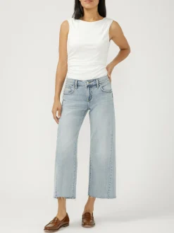 Suki Mid Rise Cropped Wide Leg Jeans
