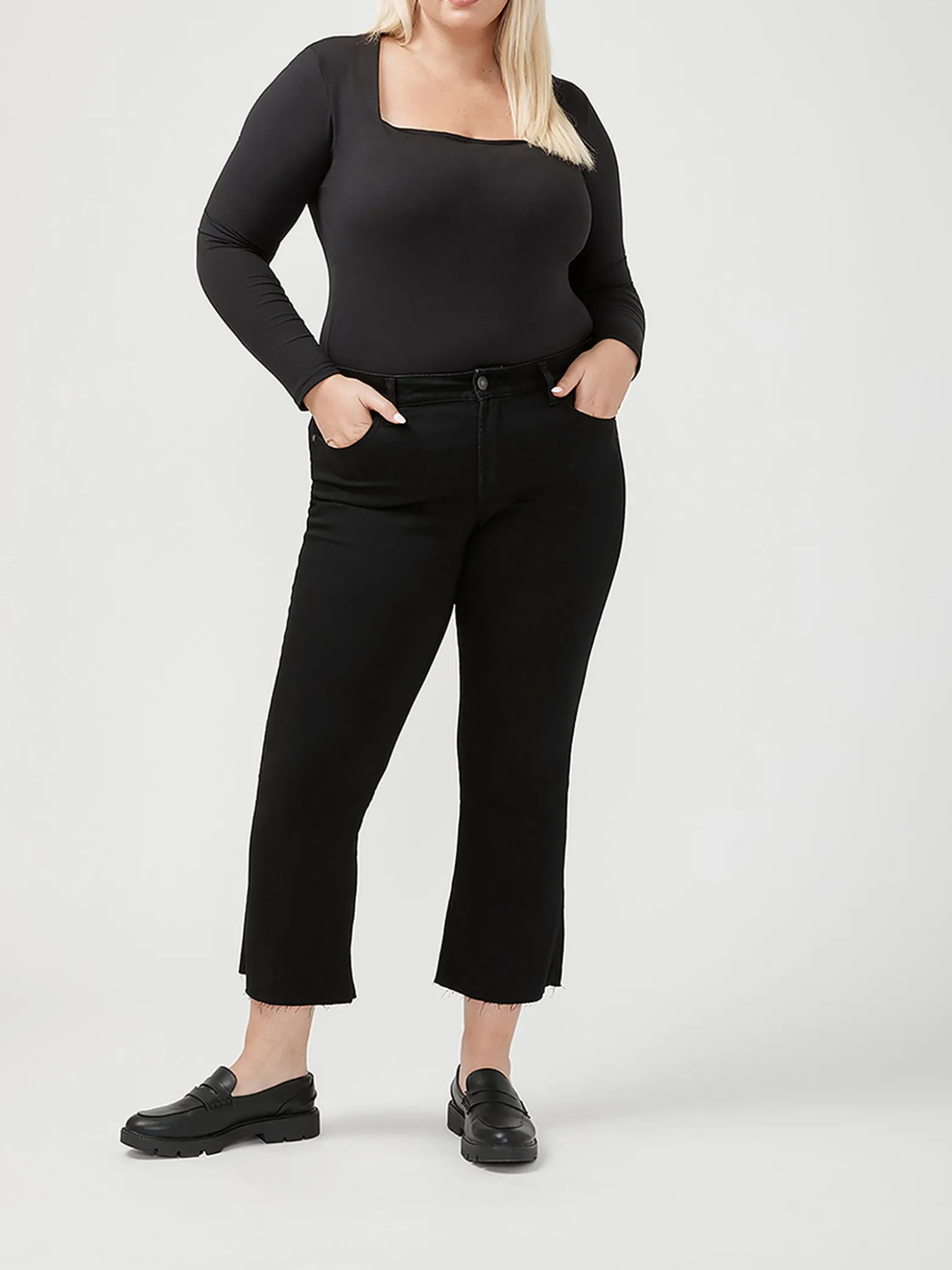 Suki Mid Rise Kick Flare Luxe Stretch Jeans Plus Size