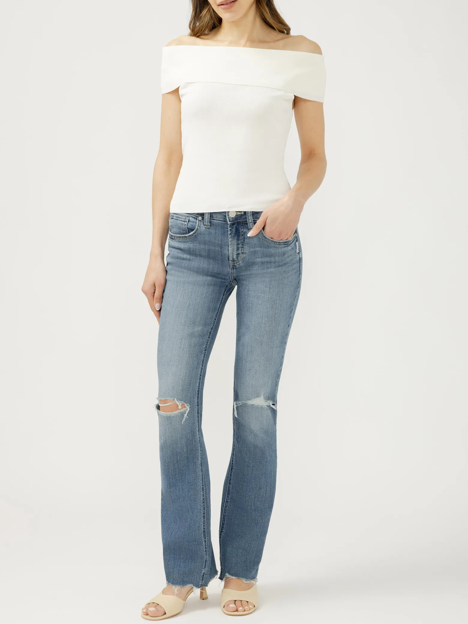 Suki Mid Rise Slim Bootcut Jeans