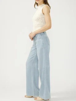 Suki Mid Rise Wide Leg Jeans