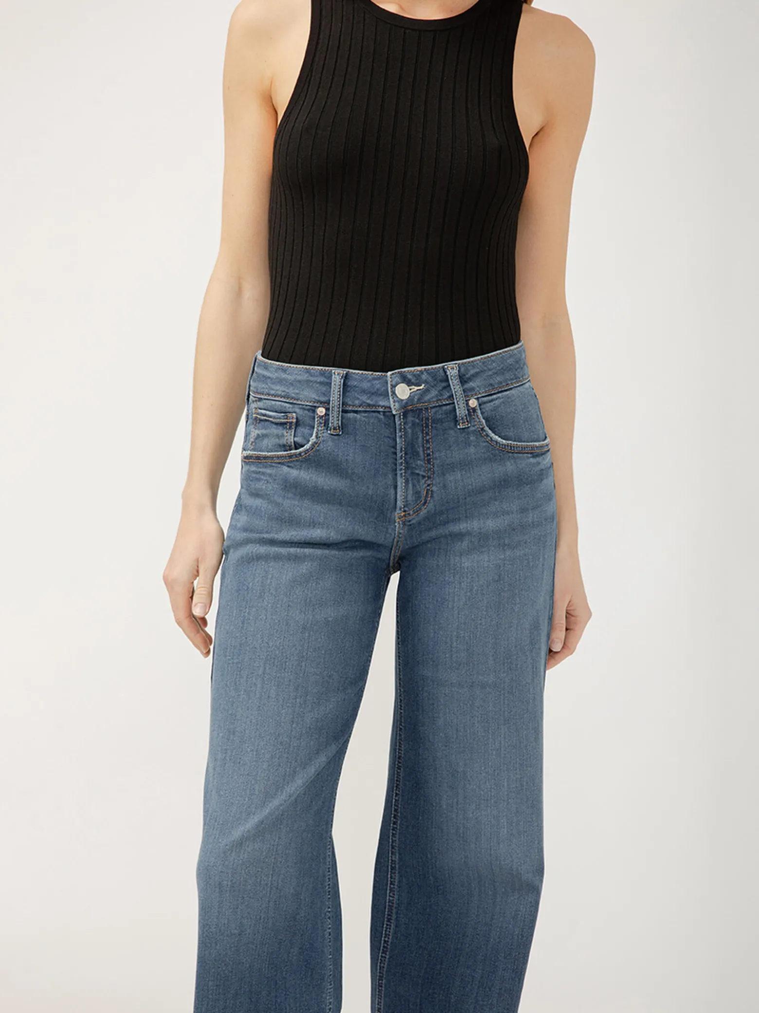 Suki Mid Rise Wide Leg Jeans