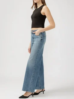 Suki Mid Rise Wide Leg Jeans