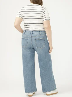 Suki Mid Rise Wide Leg Jeans Plus Size