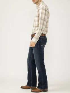 Zac Relaxed Fit Straight Leg Frontier Strong Jeans